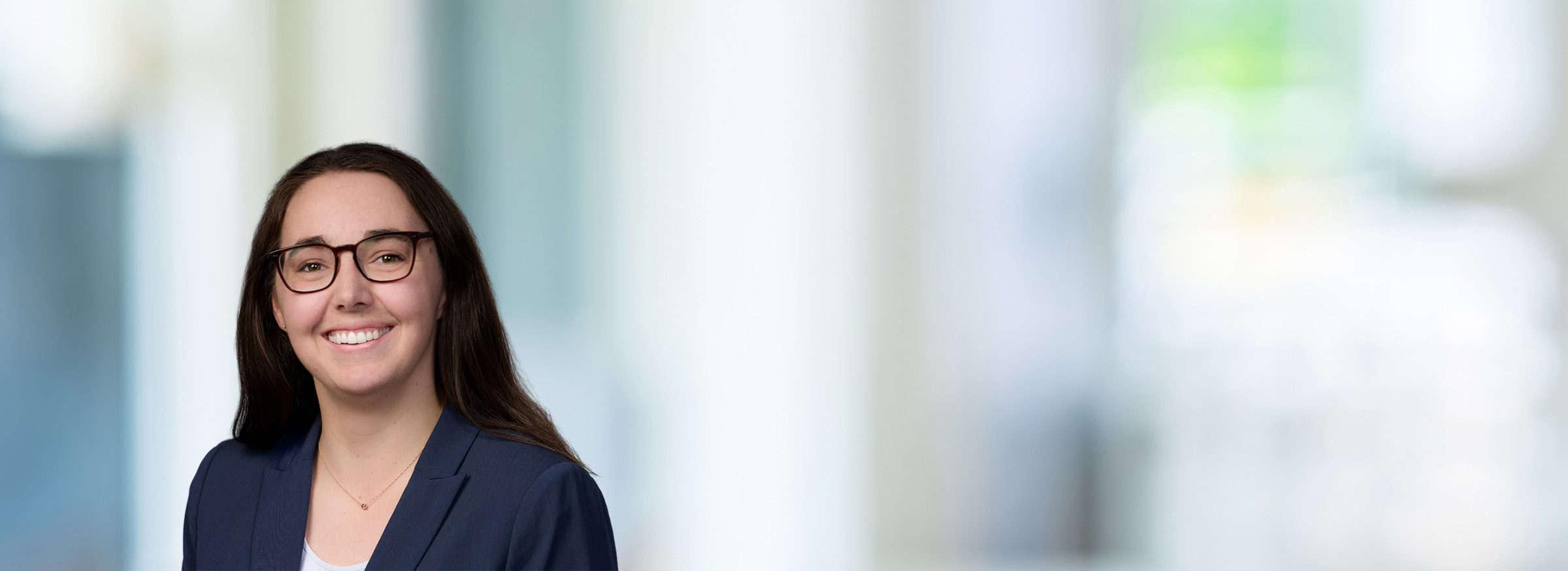 Emily Schimelpfenig Headshot