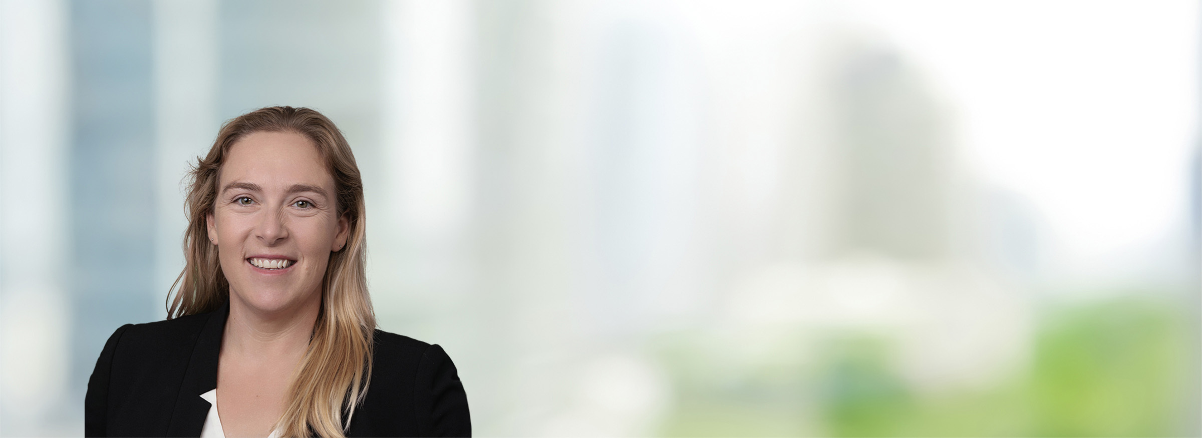 julie miles headshot