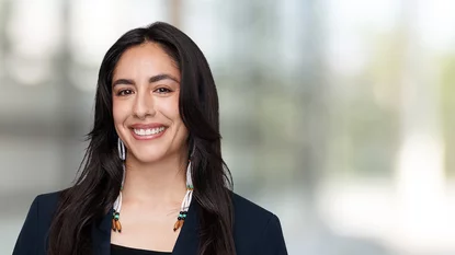 elisa rivas headshot
